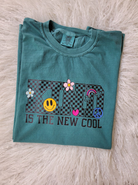 Retro Kind is the New Cool tee